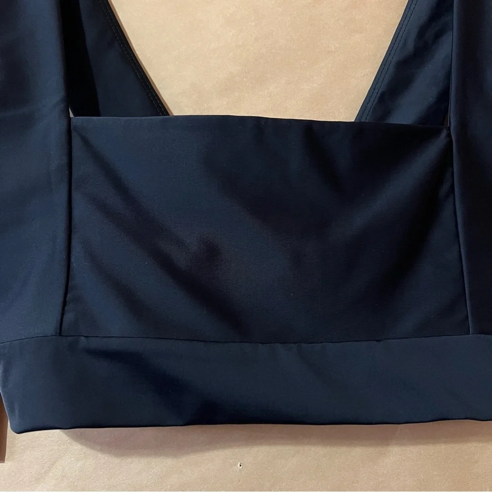 Saltwater Collective NWT Josi Top Swimsuit Bikini Top Square Neck Black Size XL